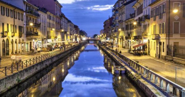 Milan Downtown Apartment Luaran gambar